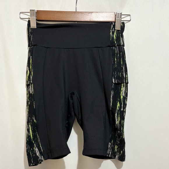 Gymshark Biker Shorts Pockets Size Small - Picture 1 of 7